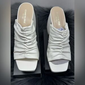 Kenneth Cole New York Women's Anika Platform
Mules Slip-on Sandals Size 10